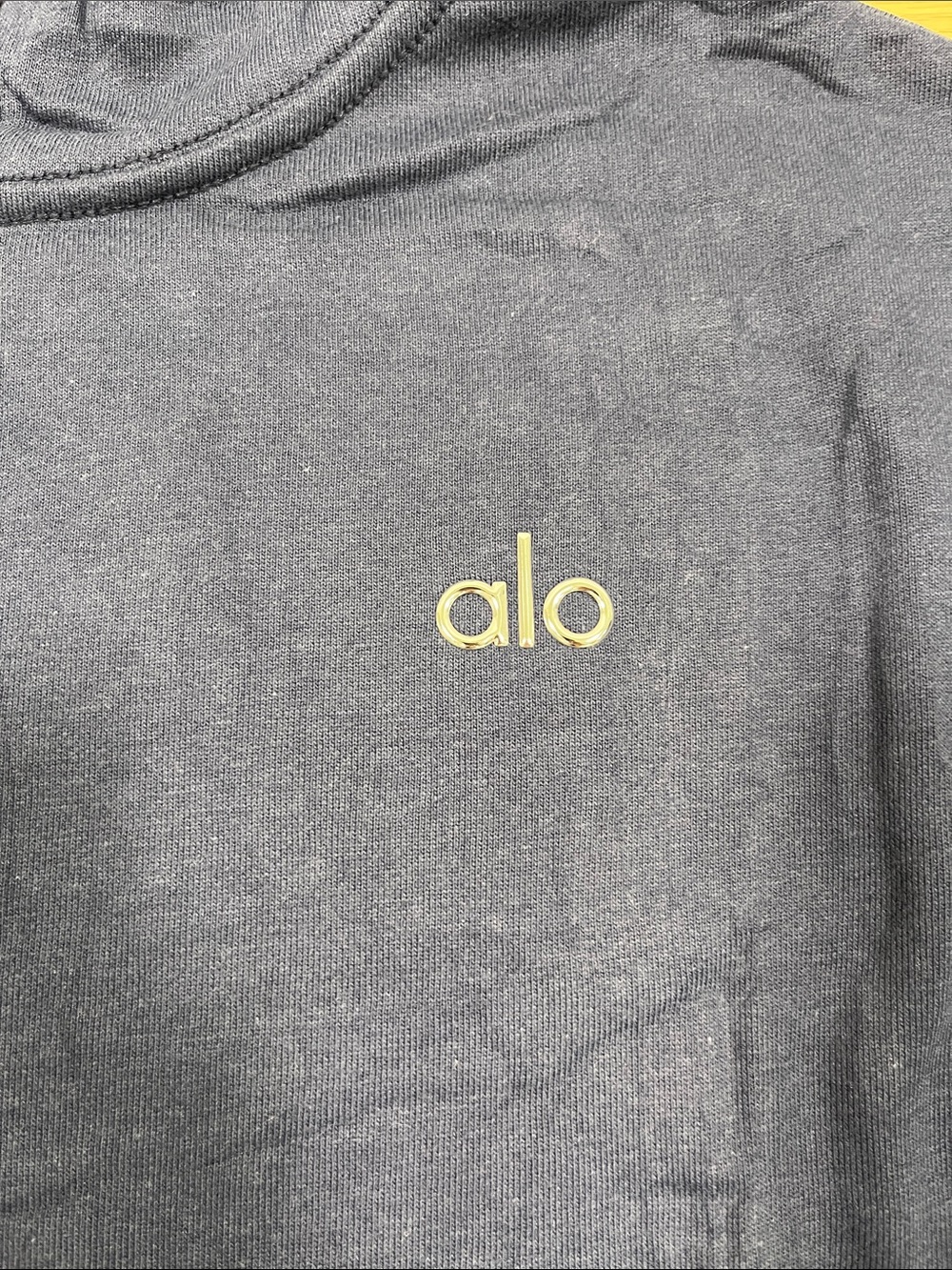 ALO Yoga Accolade Navy Pullover Hoodie NWT - Picture 2 of 6